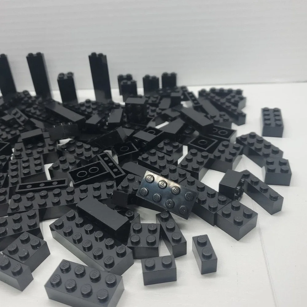 Lego Parts Bricks - Lot Of 140 Black Bricks Assorted‎ Sizes